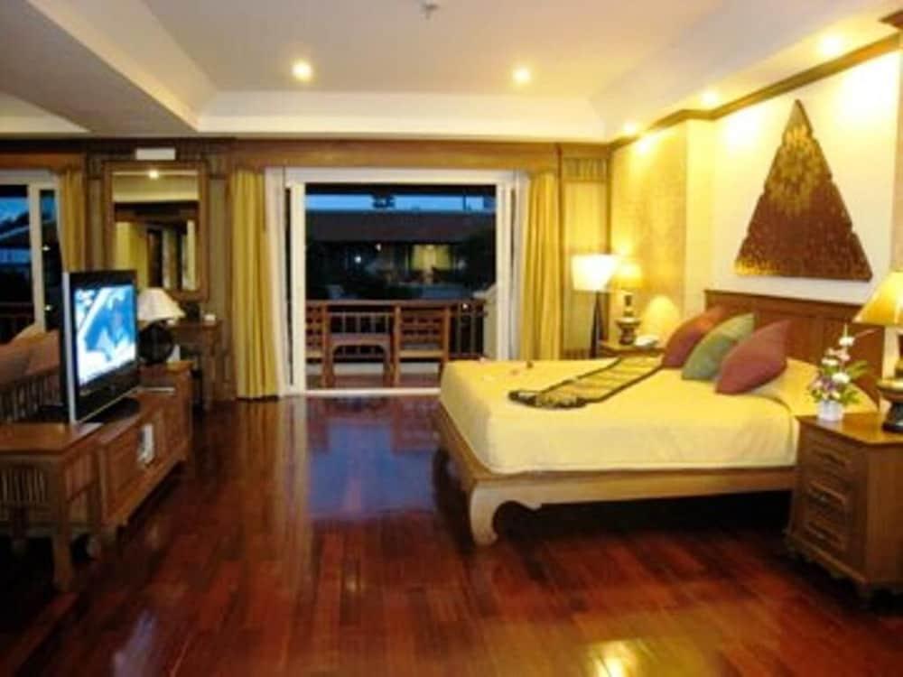 Avalon Beach Resort Pattaya Luaran gambar