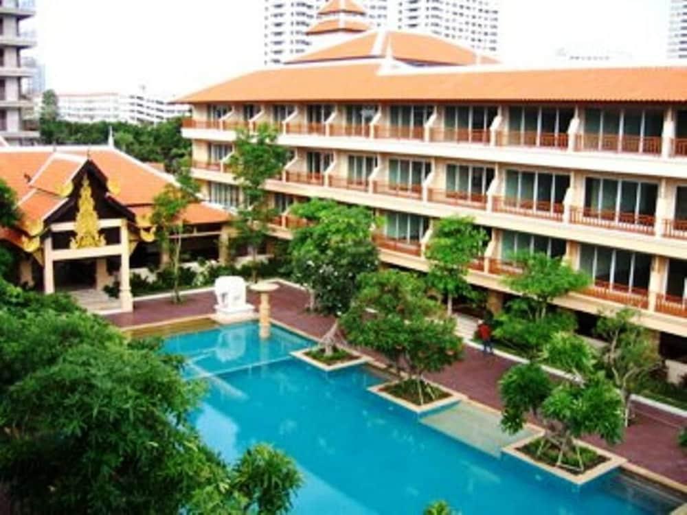 Avalon Beach Resort Pattaya Luaran gambar