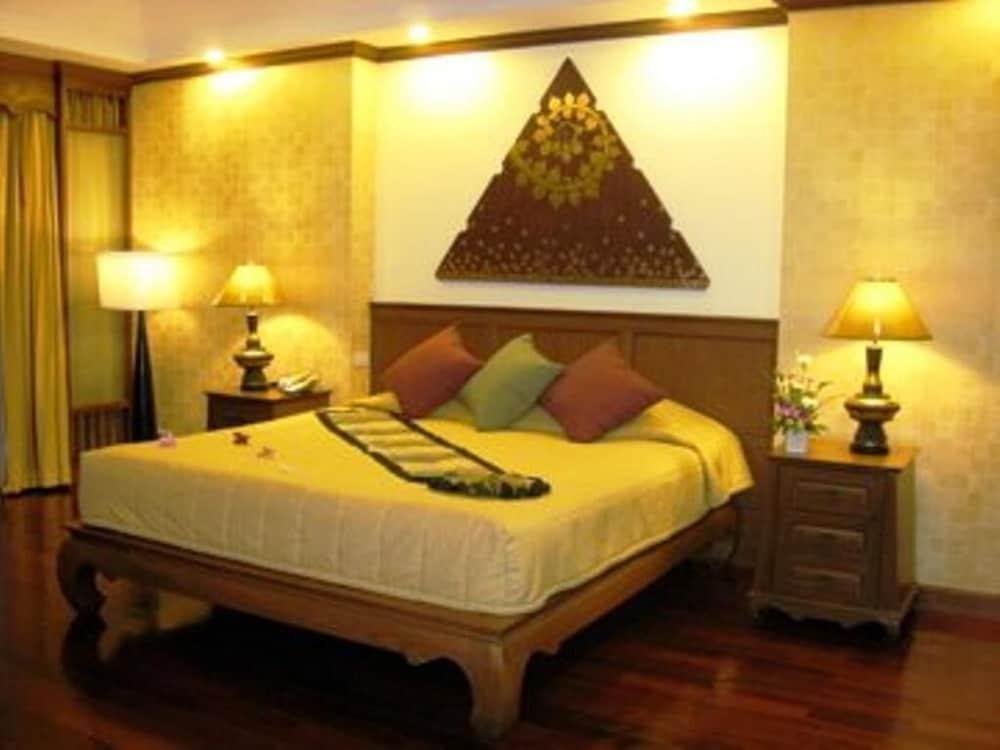 Avalon Beach Resort Pattaya Luaran gambar