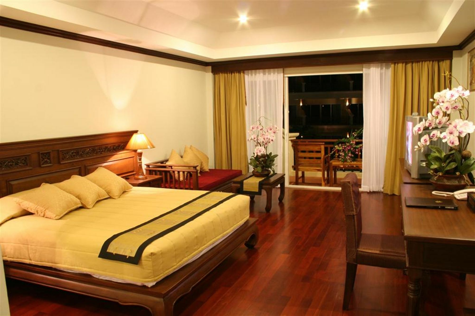 Avalon Beach Resort Pattaya Luaran gambar