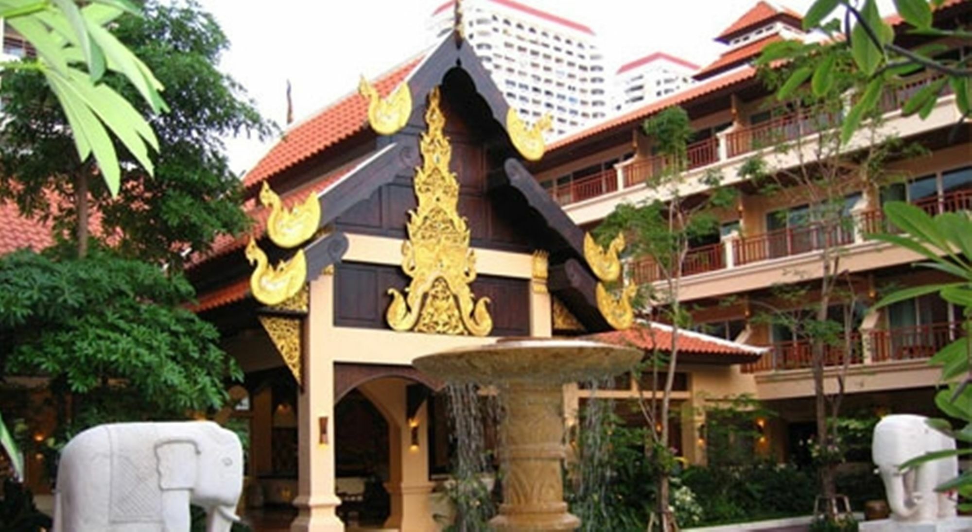 Avalon Beach Resort Pattaya Luaran gambar