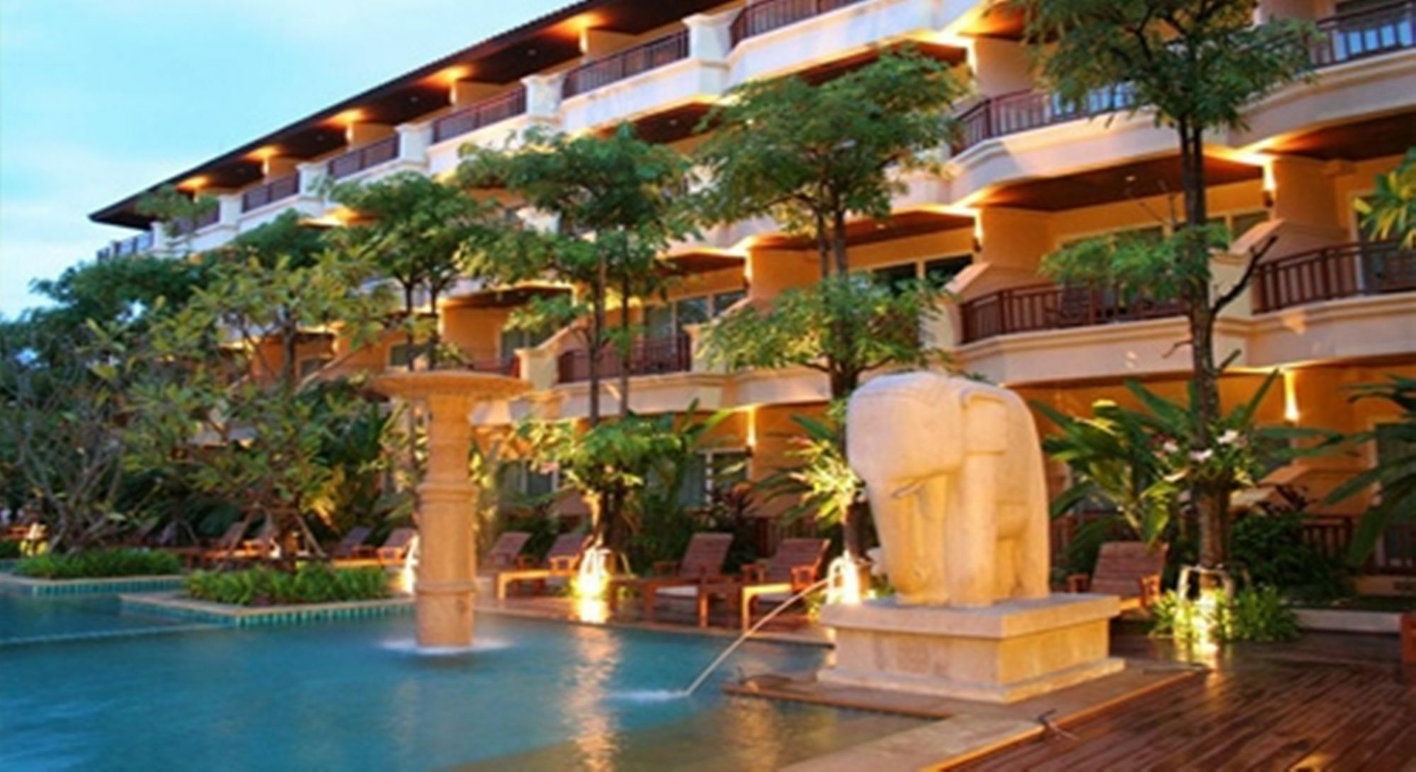 Avalon Beach Resort Pattaya Luaran gambar